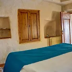 Hotel 4 Cave House - Special Class