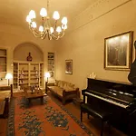 4 Cave House - Special Class Hotel