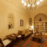 Hotel 4 Cave House - Special Class