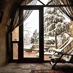 Hotel 4 Cave House - Special Class
