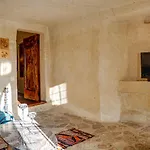 Hotel 4 Cave House - Special Class