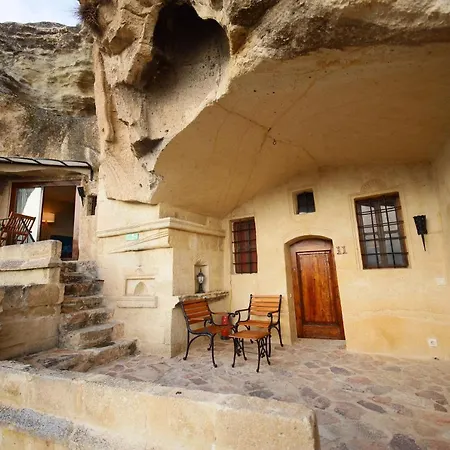 מלון 4 Cave House - Special Class אורגופ