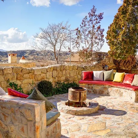 4 Cave House - Special Class