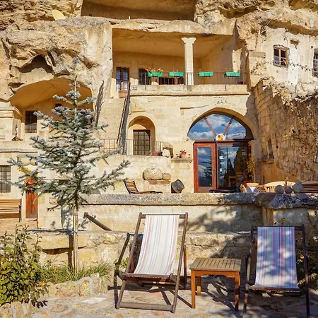 4 Cave House - Special Class מלון