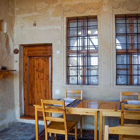 4 Cave House - Special Class אורגופ