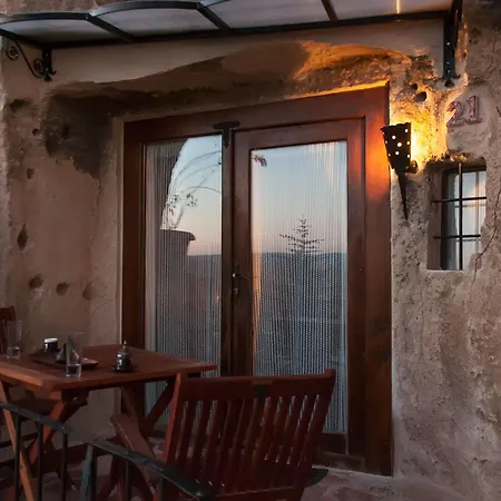 Hotel 4 Cave House - Special Class