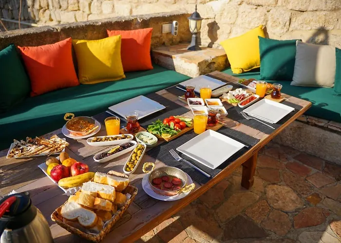 4 Cave House - Special Class