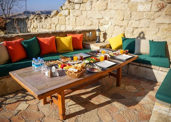 4 Cave House - Special Class 3*