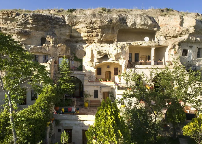 4 Cave House - Special Class