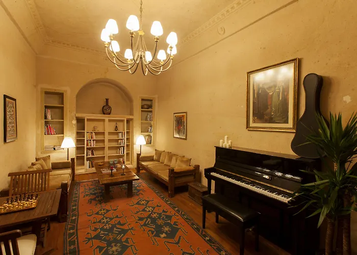 4 Cave House - Special Class Hotel