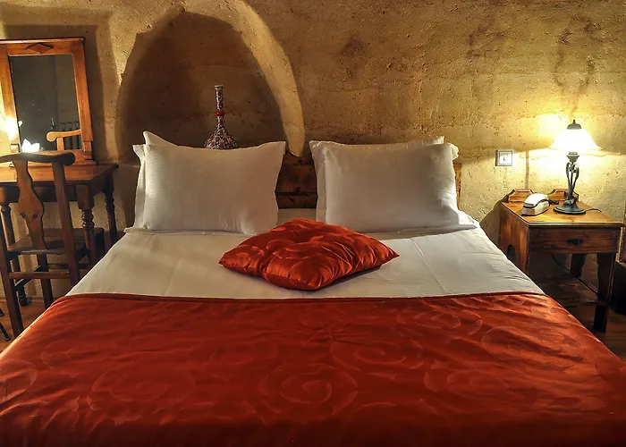 4 Cave House - Special Class 3*