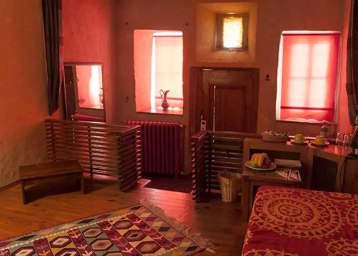 4 Cave House - Special Class