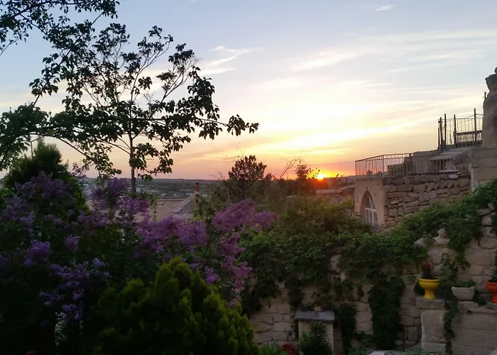 4 Cave House - Special Class Hotel 3*