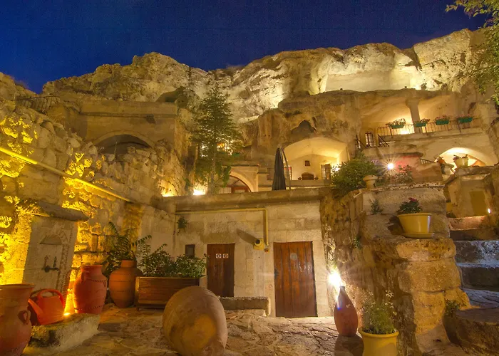 4 Cave House - Special Class